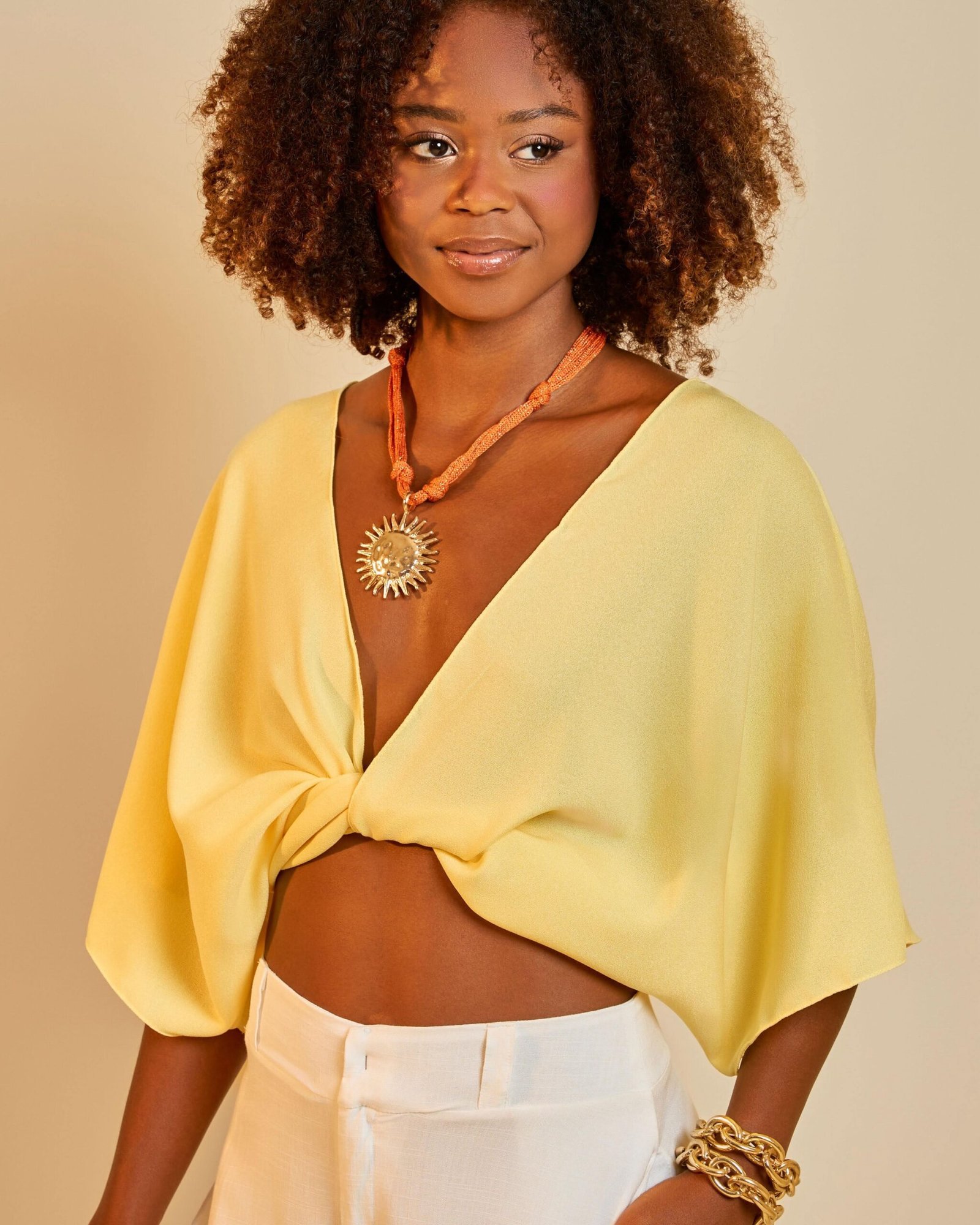 Blusa Carol Manteiga