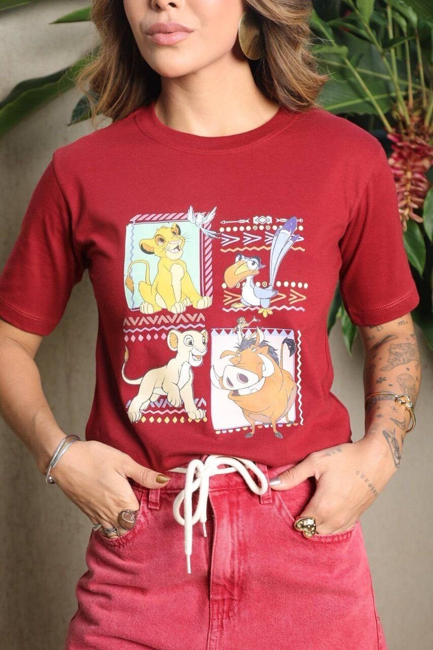 T-shirt Bordô Rei Leão